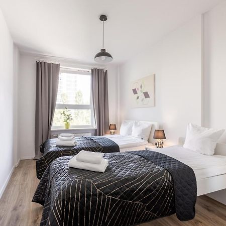 Golden Apartments Warsaw - Big And Bright Stylish Apartments - City Center - Pereca エクステリア 写真