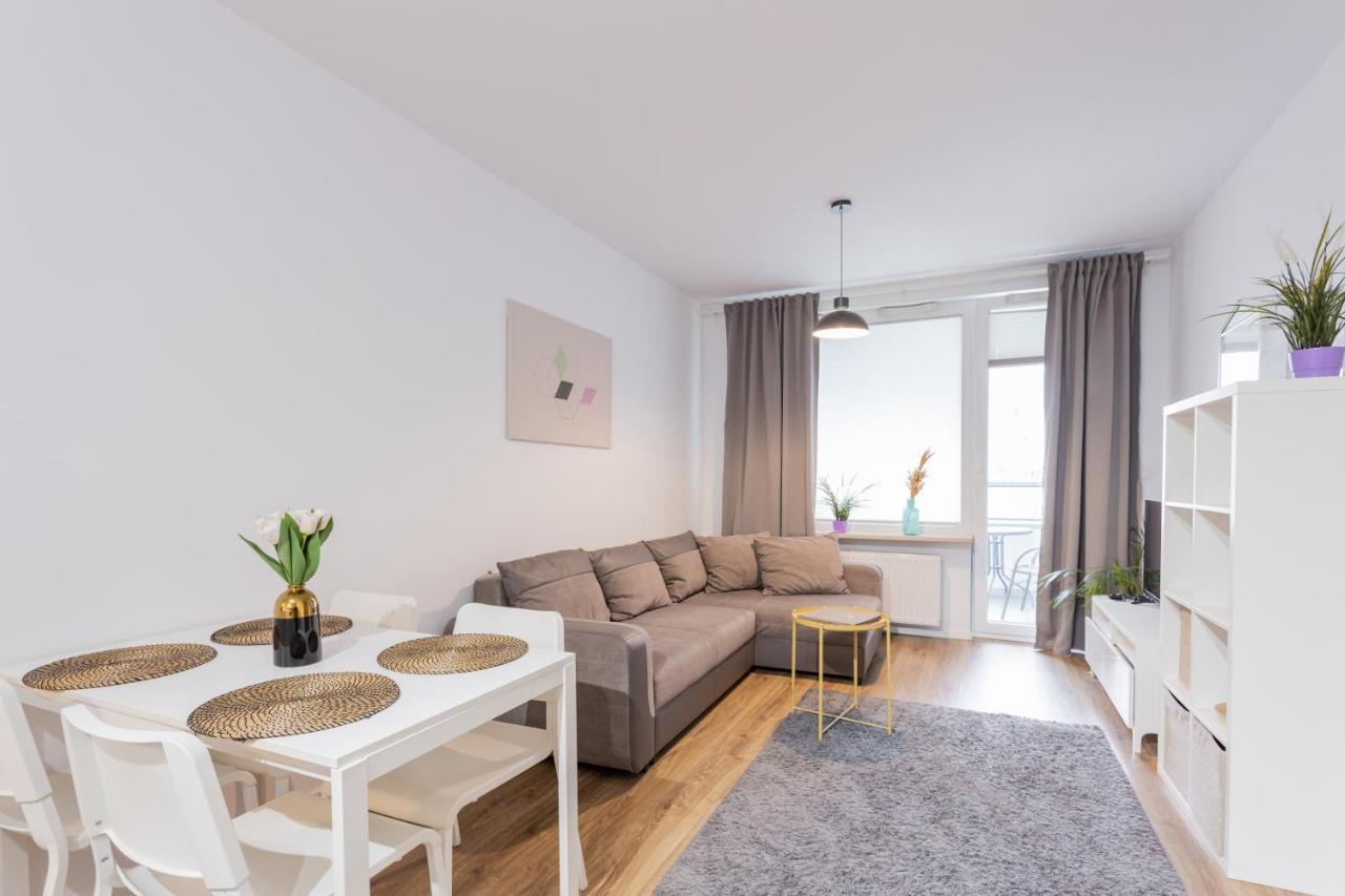 Golden Apartments Warsaw - Big And Bright Stylish Apartments - City Center - Pereca エクステリア 写真
