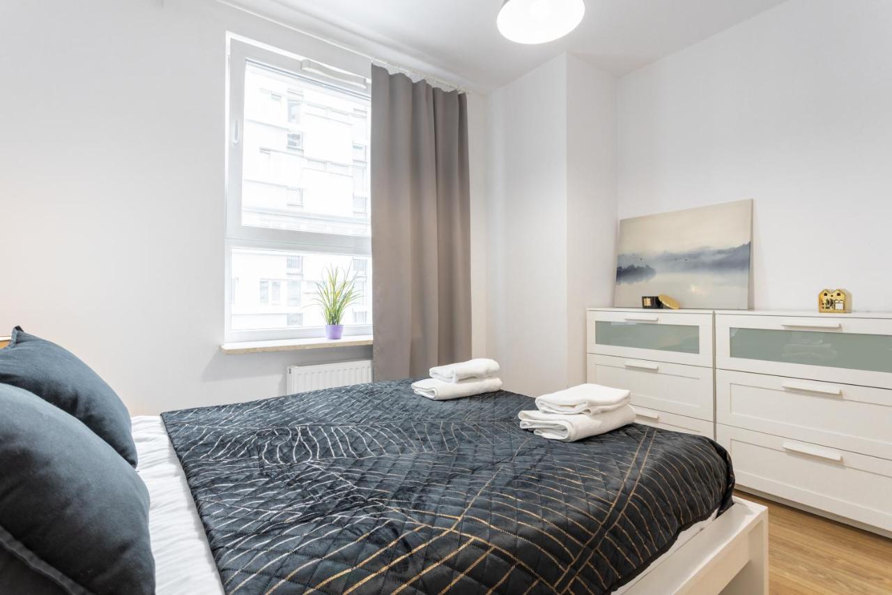 Golden Apartments Warsaw - Big And Bright Stylish Apartments - City Center - Pereca エクステリア 写真