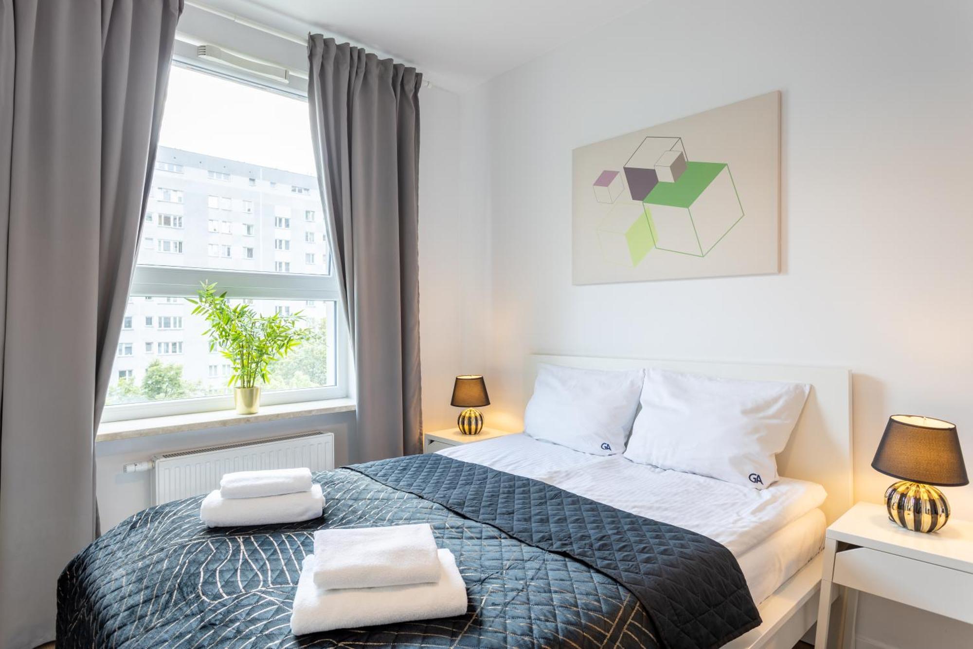 Golden Apartments Warsaw - Big And Bright Stylish Apartments - City Center - Pereca エクステリア 写真